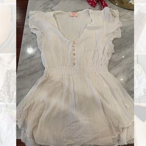 ShowPo white dress! Size M